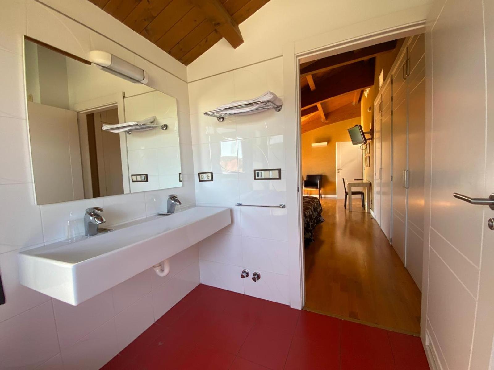 Roomrural Hotel Iru-Bide Lumbier Ngoại thất bức ảnh